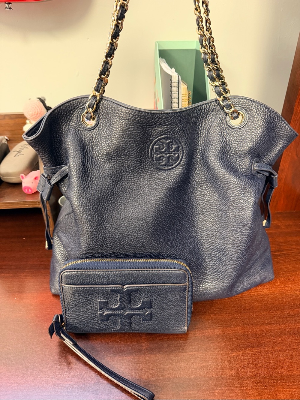 Tory Burch Navy Pebbled Leather Chain-Handle Tote with Wallet & Dustbag.